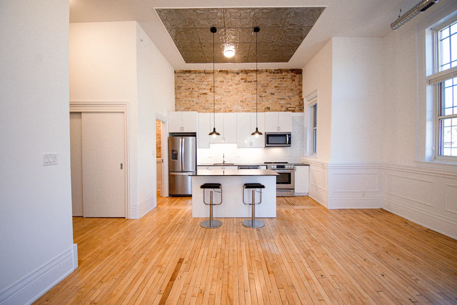 Allin - Unit 201 — suite photo