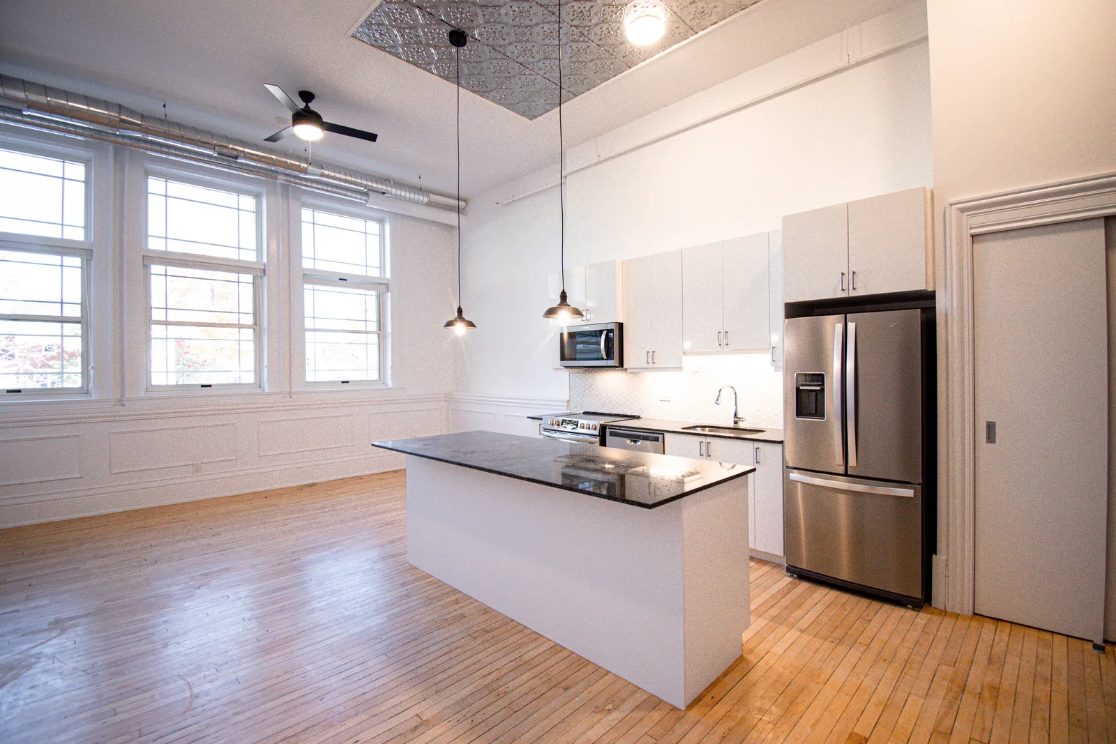 Cuthbertson - Unit 207 — suite photo