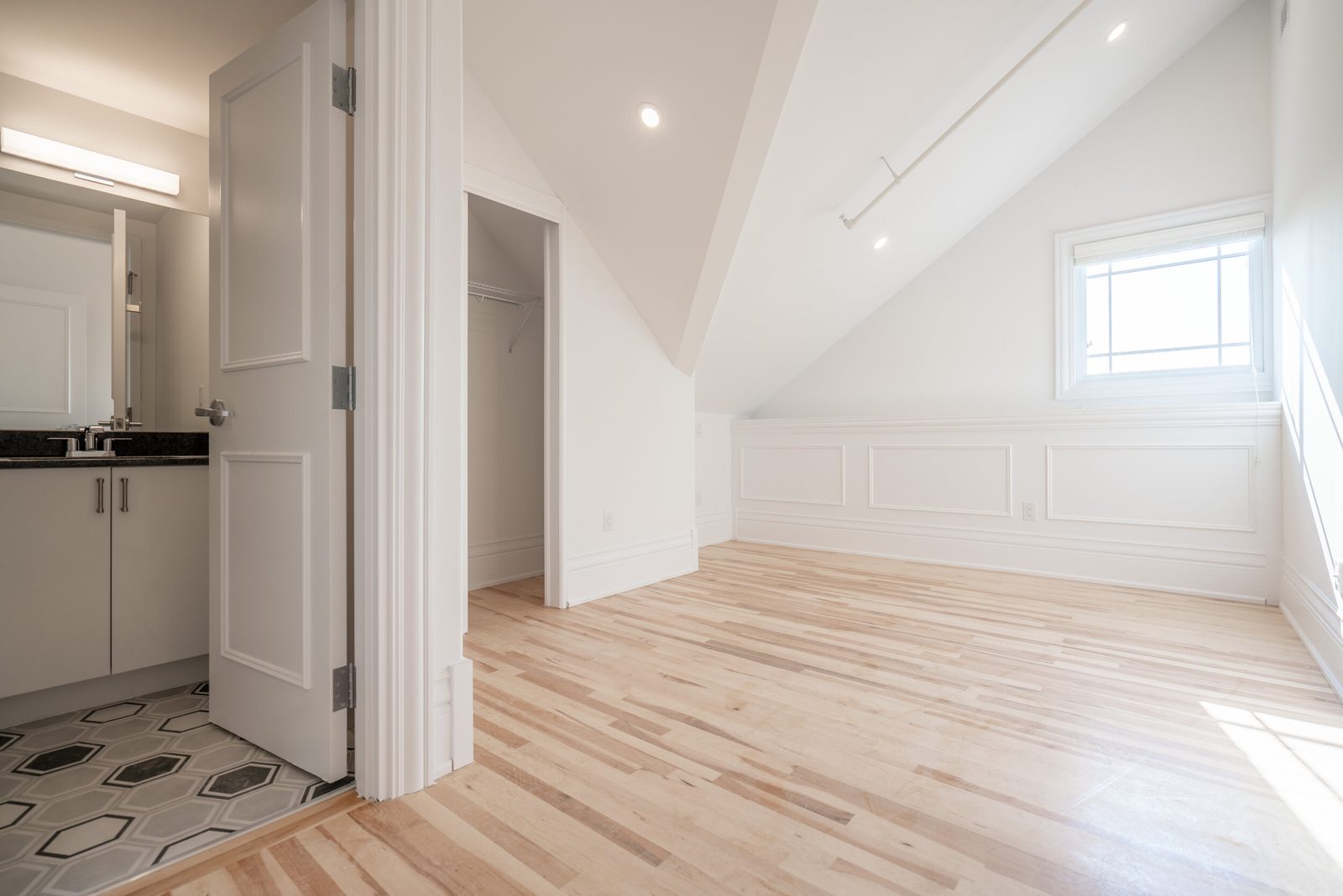 Suite with original exposed brick