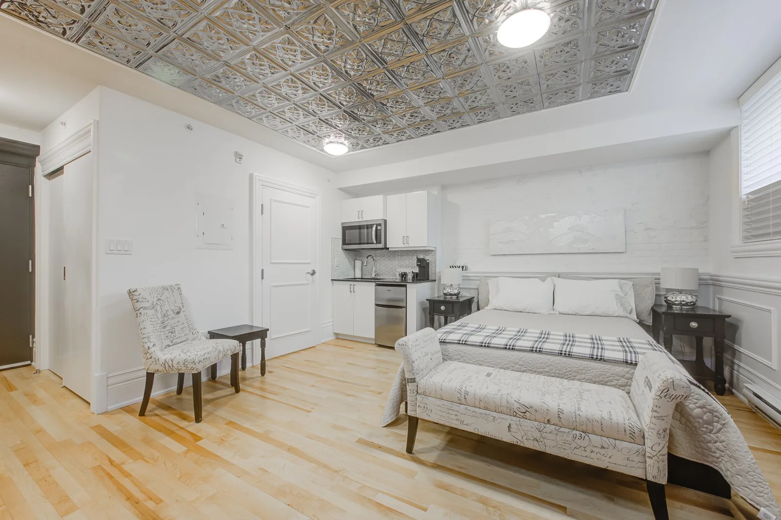 Leigh - Guest Suite — suite photo