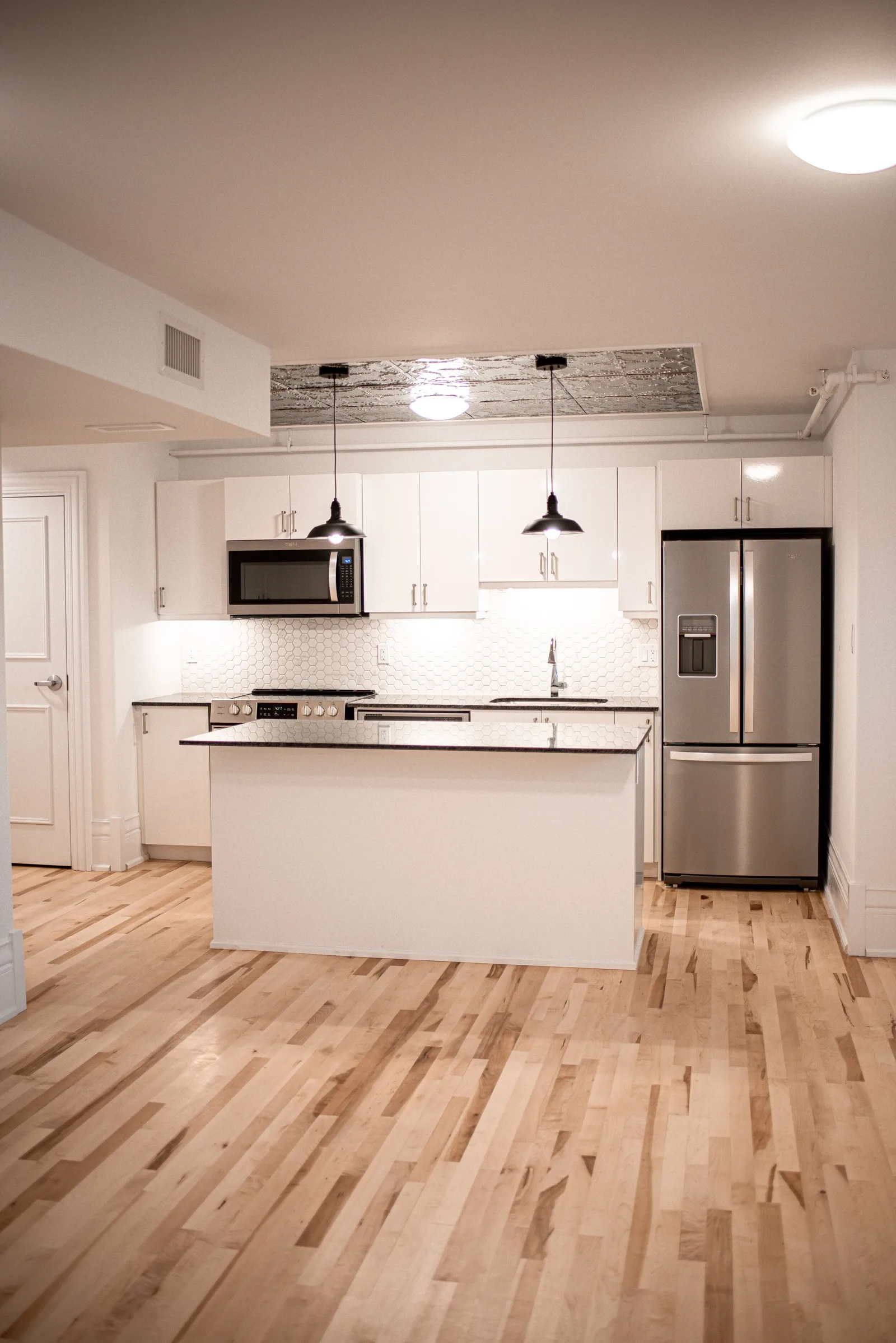 Vienna - Unit 103 — suite photo